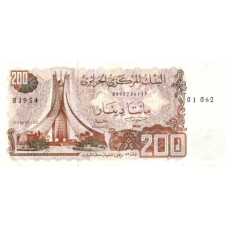 P135a Algeria - 200 Dinar Year 1983